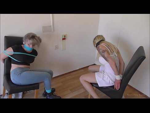 ❤️ Függő / Megkötözve és betömve / Szűzlány a bajban ️ Szex videó at hu.yh9n.top
